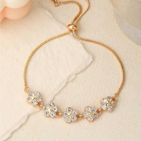 Gold Adjustable Floral Pearl Chain Bracelet with Sparkling Zirconia Stones NWT - Picture 5 of 5